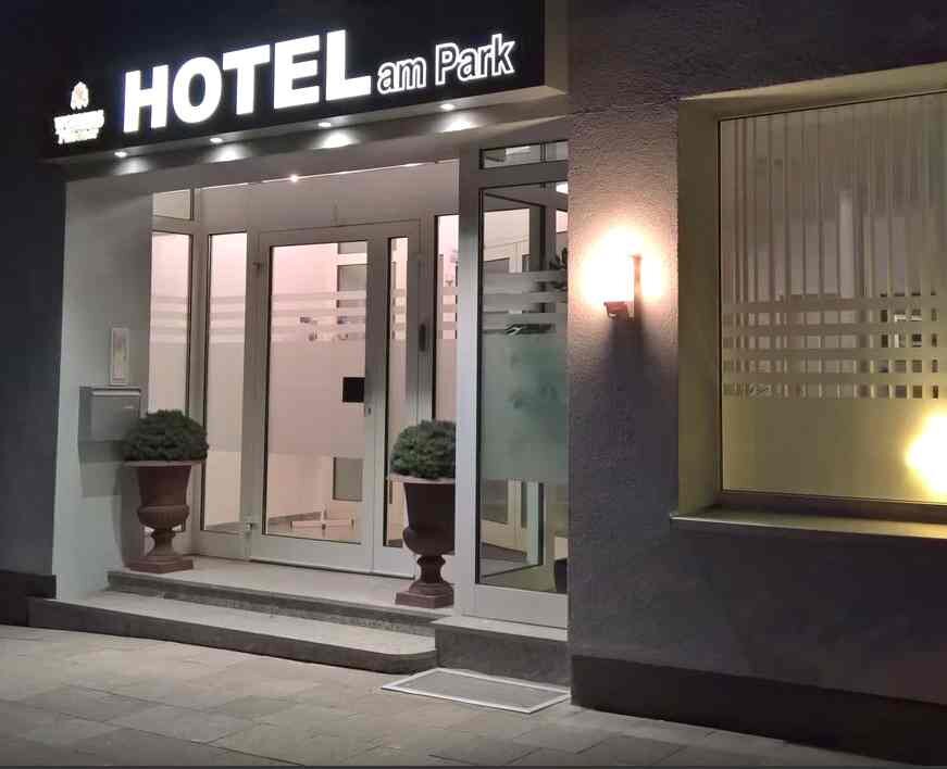 Eingangsbereich des Hotel am Park in Braunschweig